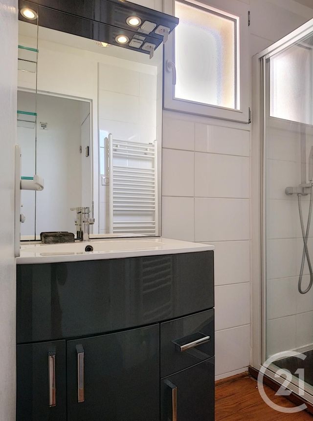 Afficher la photo en grand maison à vendre - 4 pièces - 66.0 m2 - VARENNES LE GRAND - 71 - BOURGOGNE - Century 21 Immobilière Jaurès