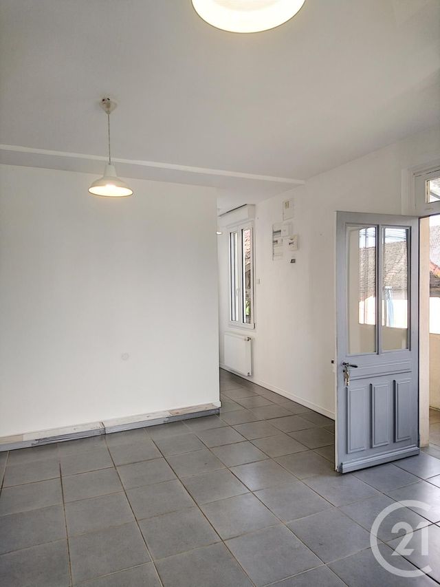 Afficher la photo en grand maison à vendre - 4 pièces - 66.0 m2 - VARENNES LE GRAND - 71 - BOURGOGNE - Century 21 Immobilière Jaurès