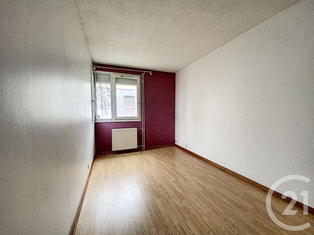 Afficher la photo en grand Appartement F3 à vendre - 3 pièces - 70.0 m2 - CHALON SUR SAONE - 71 - BOURGOGNE - Century 21 Immobilière Jaurès