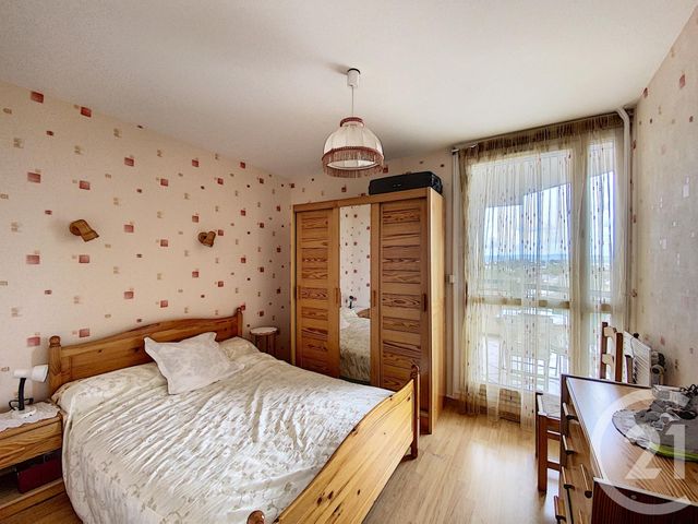 Appartement F3 à vendre - 3 pièces - 69.82 m2 - CHALON SUR SAONE - 71 - BOURGOGNE - Century 21 Immobilière Jaurès Appartement F3 à vendre - 3 pièces - 69.82 m2 - CHALON SUR SAONE - 71 - BOURGOGNE - Century 21 Immobilière Jaurès