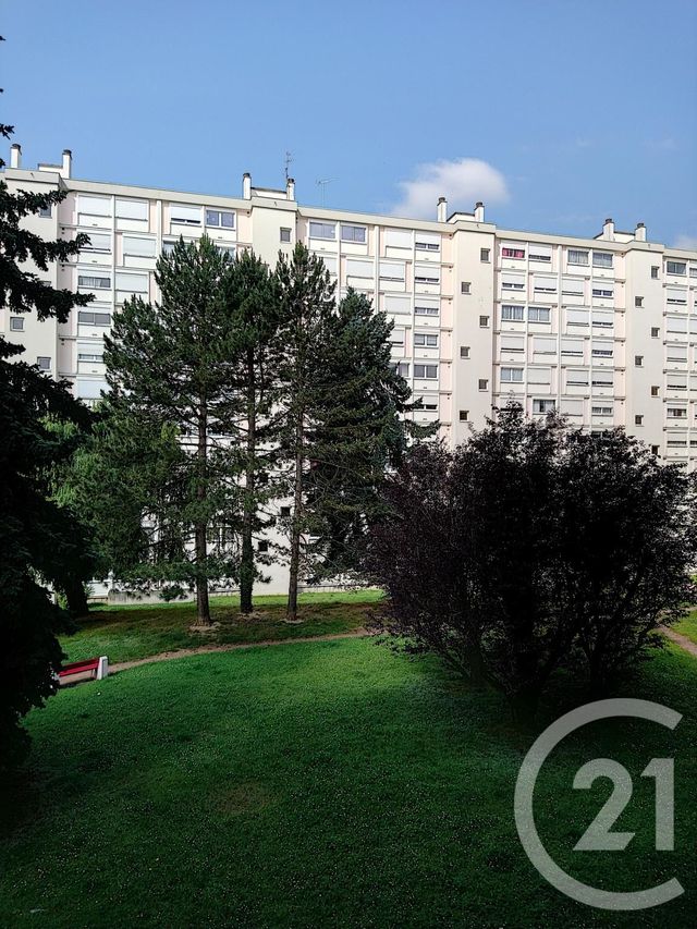 Appartement F3 à vendre - 3 pièces - 59.38 m2 - CHALON SUR SAONE - 71 - BOURGOGNE - Century 21 Immobilière Jaurès Appartement F3 à vendre - 3 pièces - 59.38 m2 - CHALON SUR SAONE - 71 - BOURGOGNE - Century 21 Immobilière Jaurès