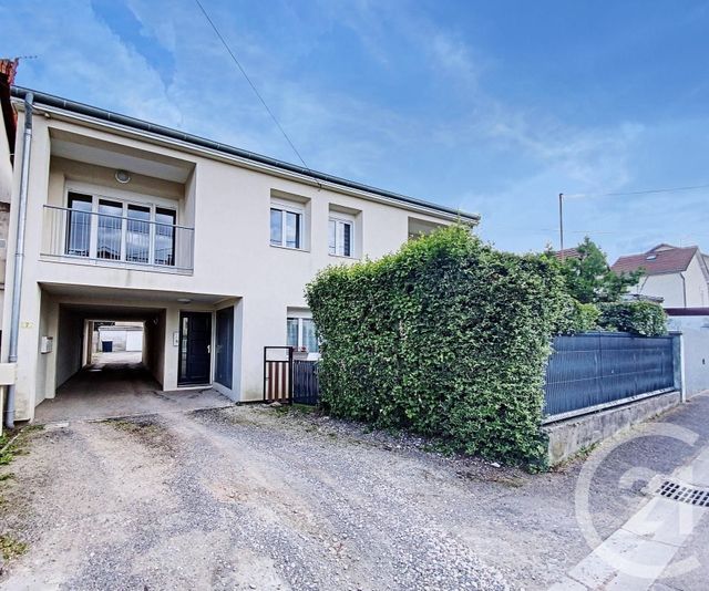 Appartement F3 à louer - 3 pièces - 65.6 m2 - ST REMY - 71 - BOURGOGNE - Century 21 Immobilière Jaurès Appartement F3 à louer - 3 pièces - 65.6 m2 - ST REMY - 71 - BOURGOGNE - Century 21 Immobilière Jaurès