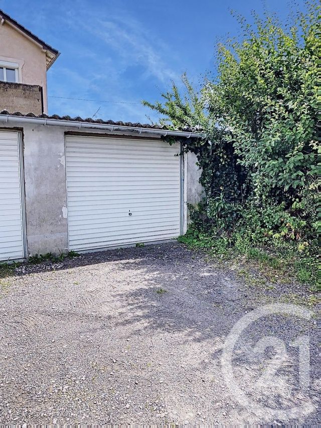 Appartement F3 à louer - 3 pièces - 65.6 m2 - ST REMY - 71 - BOURGOGNE - Century 21 Immobilière Jaurès Appartement F3 à louer - 3 pièces - 65.6 m2 - ST REMY - 71 - BOURGOGNE - Century 21 Immobilière Jaurès
