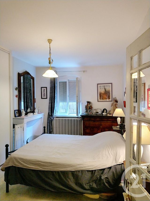 Afficher la photo en grand maison à vendre - 7 pièces - 235.0 m2 - MARNAY - 71 - BOURGOGNE - Century 21 Immobilière Jaurès
