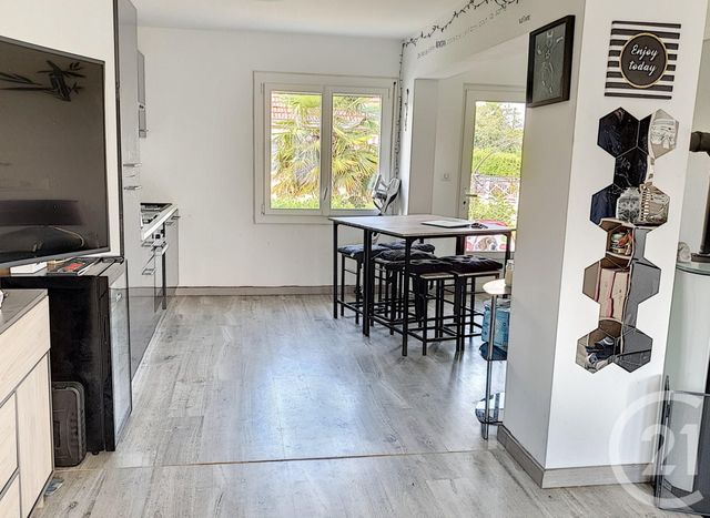 Afficher la photo en grand maison à vendre - 3 pièces - 66.0 m2 - CHALON SUR SAONE - 71 - BOURGOGNE - Century 21 Immobilière Jaurès