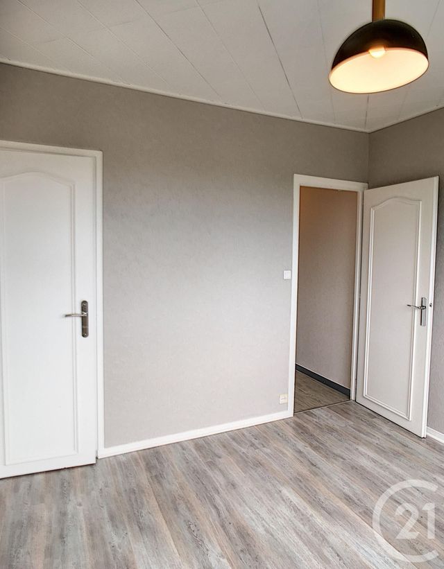 Afficher la photo en grand Appartement F3 à louer - 3 pièces - 60.86 m2 - CHALON SUR SAONE - 71 - BOURGOGNE - Century 21 Immobilière Jaurès