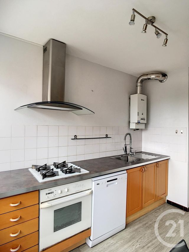 Afficher la photo en grand Appartement F3 à louer - 3 pièces - 60.86 m2 - CHALON SUR SAONE - 71 - BOURGOGNE - Century 21 Immobilière Jaurès