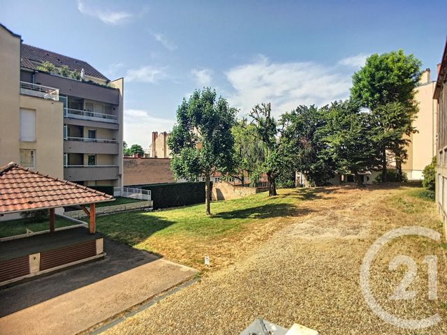Afficher la photo en grand Appartement F3 à louer - 3 pièces - 72.38 m2 - CHALON SUR SAONE - 71 - BOURGOGNE - Century 21 Immobilière Jaurès