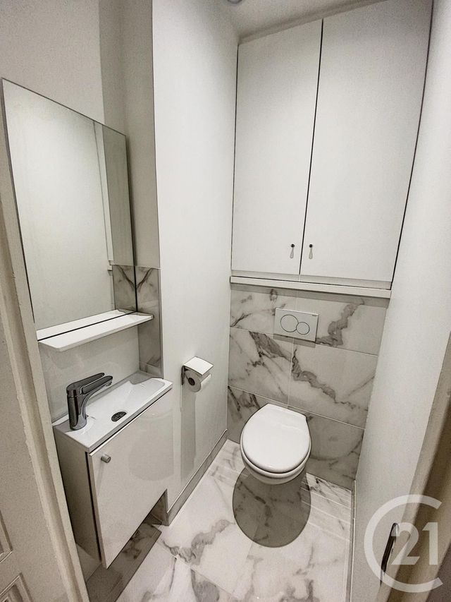 Afficher la photo en grand Appartement F3 à louer - 3 pièces - 70.83 m2 - CHALON SUR SAONE - 71 - BOURGOGNE - Century 21 Immobilière Jaurès