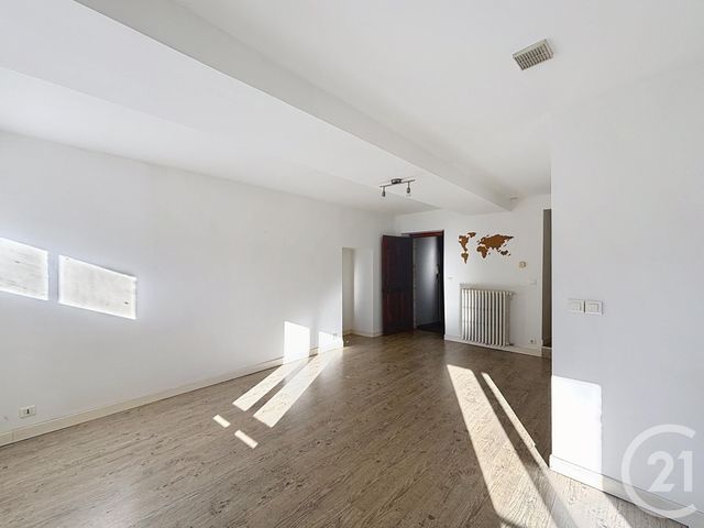 Appartement F3 à louer - 3 pièces - 63.5 m2 - GIVRY - 71 - BOURGOGNE - Century 21 Immobilière Jaurès