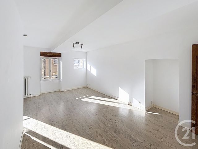 Appartement F3 à louer - 3 pièces - 63.5 m2 - GIVRY - 71 - BOURGOGNE - Century 21 Immobilière Jaurès