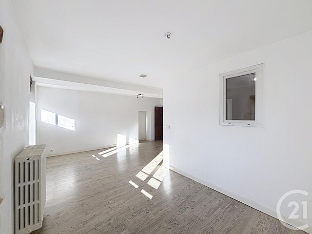 Appartement F3 à louer - 3 pièces - 63.5 m2 - GIVRY - 71 - BOURGOGNE - Century 21 Immobilière Jaurès