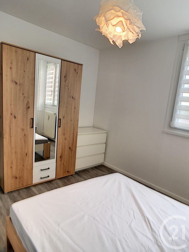 Appartement T2 à vendre - 2 pièces - 47.4 m2 - CHALON SUR SAONE - 71 - BOURGOGNE - Century 21 Immobilière Jaurès