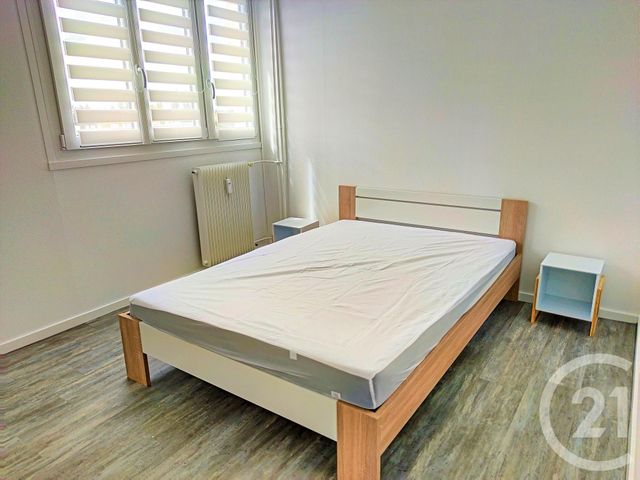 Appartement T2 à vendre - 2 pièces - 47.4 m2 - CHALON SUR SAONE - 71 - BOURGOGNE - Century 21 Immobilière Jaurès