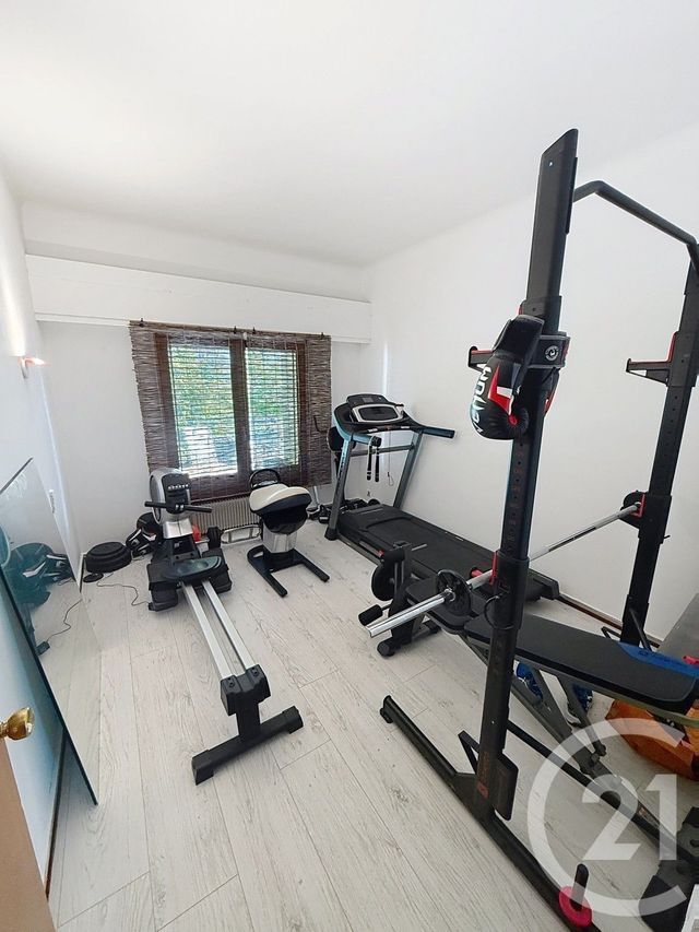 maison à vendre - 8 pièces - 215.0 m2 - ST GERMAIN DU PLAIN - 71 - BOURGOGNE - Century 21 Immobilière Jaurès