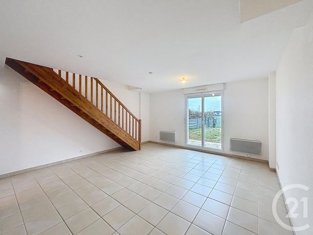 maison à louer - 4 pièces - 73.02 m2 - LUX - 71 - BOURGOGNE - Century 21 Immobilière Jaurès