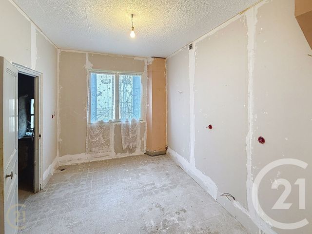 maison à vendre - 6 pièces - 136.0 m2 - VARENNES LE GRAND - 71 - BOURGOGNE - Century 21 Immobilière Jaurès
