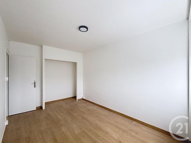 Appartement F4 à louer - 4 pièces - 70.4 m2 - CHALON SUR SAONE - 71 - BOURGOGNE - Century 21 Immobilière Jaurès