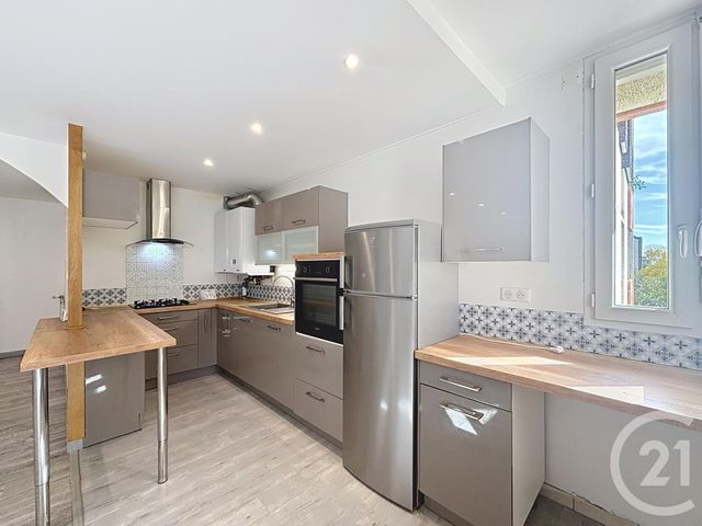 Afficher la photo en grand Appartement T2 à louer - 2 pièces - 60.06 m2 - CHALON SUR SAONE - 71 - BOURGOGNE - Century 21 Immobilière Jaurès