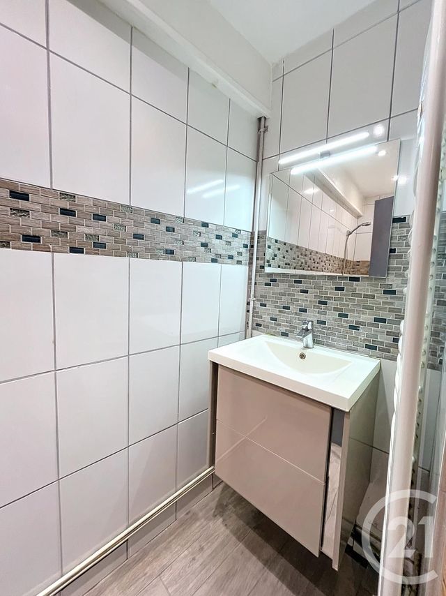 Appartement T6 à vendre - 6 pièces - 228.32 m2 - CHALON SUR SAONE - 71 - BOURGOGNE - Century 21 Immobilière Jaurès