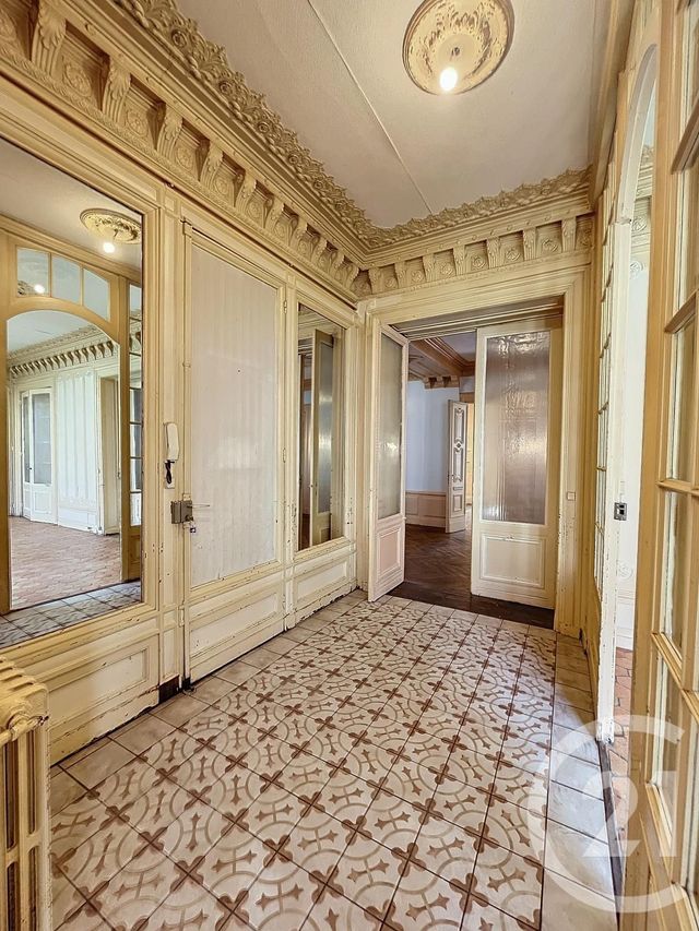 Appartement T6 à vendre - 6 pièces - 228.32 m2 - CHALON SUR SAONE - 71 - BOURGOGNE - Century 21 Immobilière Jaurès