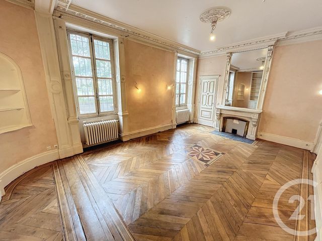 Appartement T6 à vendre - 6 pièces - 228.32 m2 - CHALON SUR SAONE - 71 - BOURGOGNE - Century 21 Immobilière Jaurès