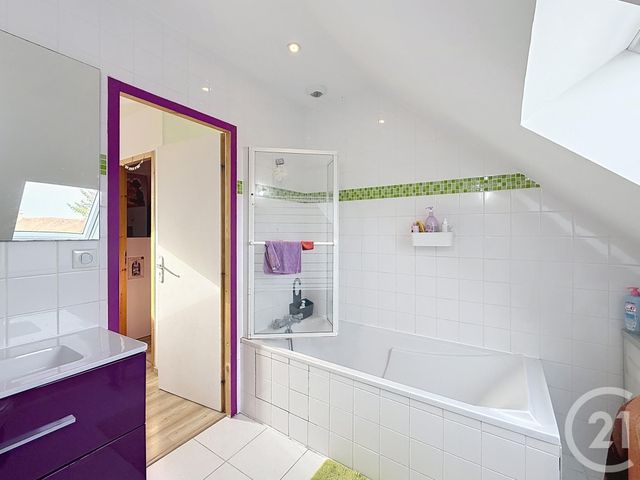 maison à vendre - 7 pièces - 150.0 m2 - ST MARTIN EN BRESSE - 71 - BOURGOGNE - Century 21 Immobilière Jaurès