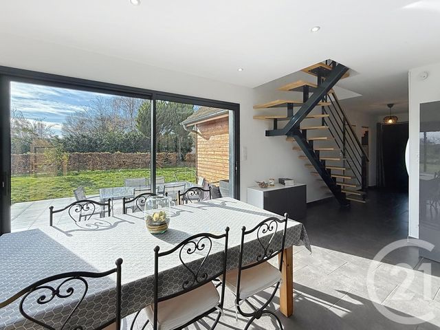 maison à vendre - 7 pièces - 150.0 m2 - ST MARTIN EN BRESSE - 71 - BOURGOGNE - Century 21 Immobilière Jaurès