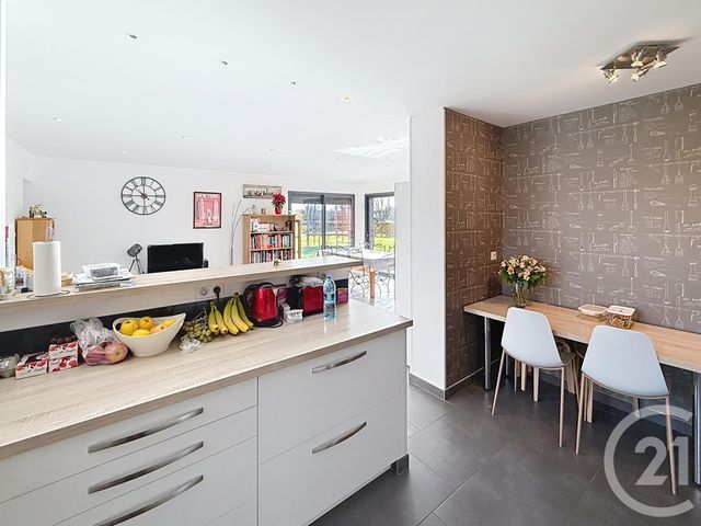 maison à vendre - 7 pièces - 150.0 m2 - ST MARTIN EN BRESSE - 71 - BOURGOGNE - Century 21 Immobilière Jaurès