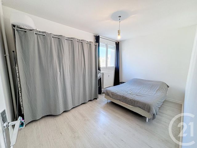 Afficher la photo en grand Appartement F3 à louer - 3 pièces - 64.16 m2 - CHALON SUR SAONE - 71 - BOURGOGNE - Century 21 Immobilière Jaurès