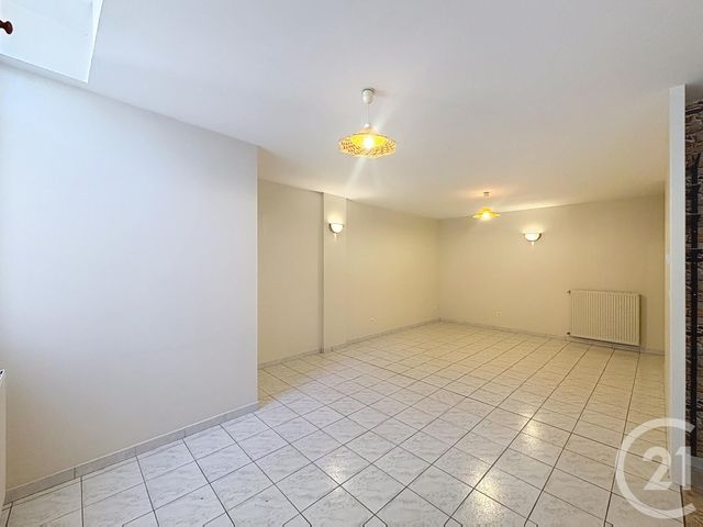 Appartement F2 à louer - 2 pièces - 59.25 m2 - CHALON SUR SAONE - 71 - BOURGOGNE - Century 21 Immobilière Jaurès