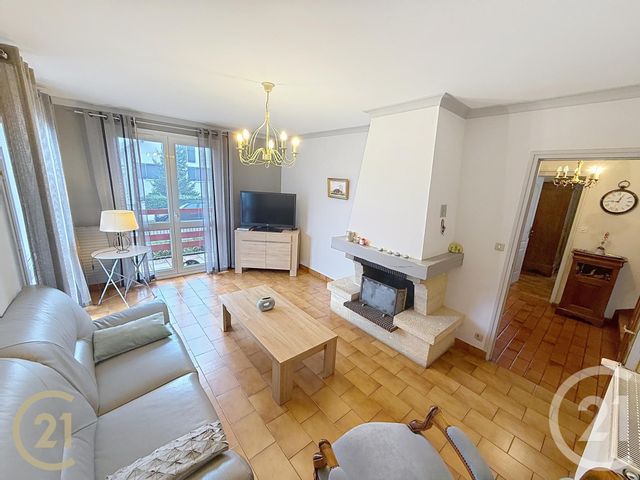 maison à vendre - 5 pièces - 133.8 m2 - CHATENOY LE ROYAL - 71 - BOURGOGNE - Century 21 Immobilière Jaurès