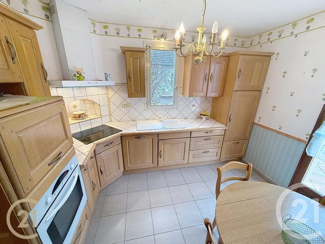 maison à vendre - 5 pièces - 133.8 m2 - CHATENOY LE ROYAL - 71 - BOURGOGNE - Century 21 Immobilière Jaurès