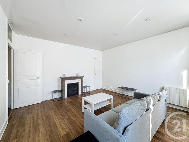 Appartement F3 à louer - 3 pièces - 70.83 m2 - CHALON SUR SAONE - 71 - BOURGOGNE - Century 21 Immobilière Jaurès