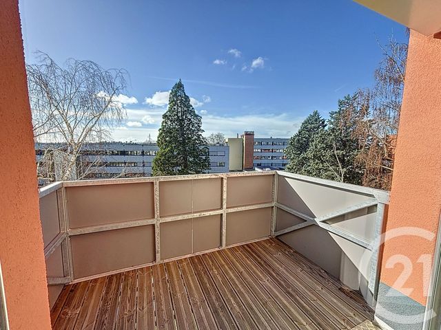 Appartement T3 à louer - 3 pièces - 52.0 m2 - CHALON SUR SAONE - 71 - BOURGOGNE - Century 21 Immobilière Jaurès