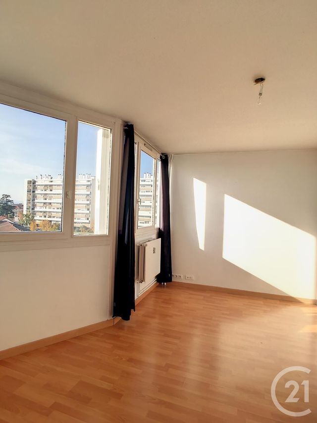 Appartement F2 à louer - 2 pièces - 53.0 m2 - CHALON SUR SAONE - 71 - BOURGOGNE - Century 21 Immobilière Jaurès