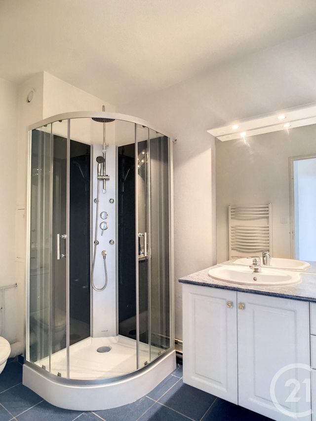 Appartement F2 à louer - 2 pièces - 53.0 m2 - CHALON SUR SAONE - 71 - BOURGOGNE - Century 21 Immobilière Jaurès