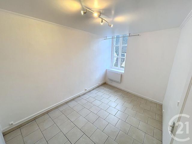 Appartement F2 à louer - 2 pièces - 32.25 m2 - CHALON SUR SAONE - 71 - BOURGOGNE - Century 21 Immobilière Jaurès