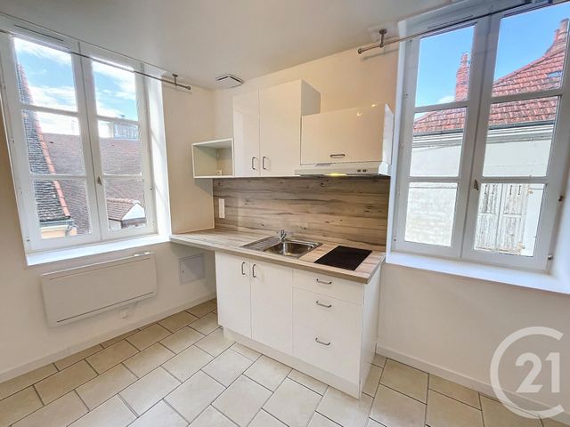Appartement F2 à louer - 2 pièces - 32.25 m2 - CHALON SUR SAONE - 71 - BOURGOGNE - Century 21 Immobilière Jaurès
