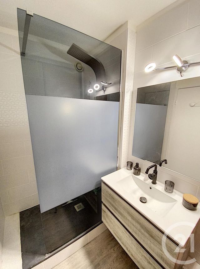 Appartement F2 à louer - 2 pièces - 56.95 m2 - CHALON SUR SAONE - 71 - BOURGOGNE - Century 21 Immobilière Jaurès