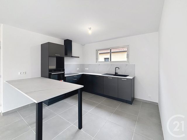 maison à louer - 4 pièces - 110.0 m2 - BAUDRIERES - 71 - BOURGOGNE - Century 21 Immobilière Jaurès