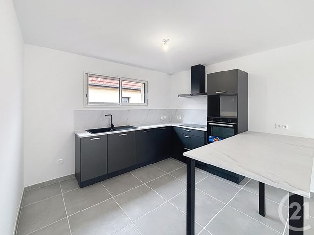 maison à louer - 4 pièces - 110.0 m2 - BAUDRIERES - 71 - BOURGOGNE - Century 21 Immobilière Jaurès