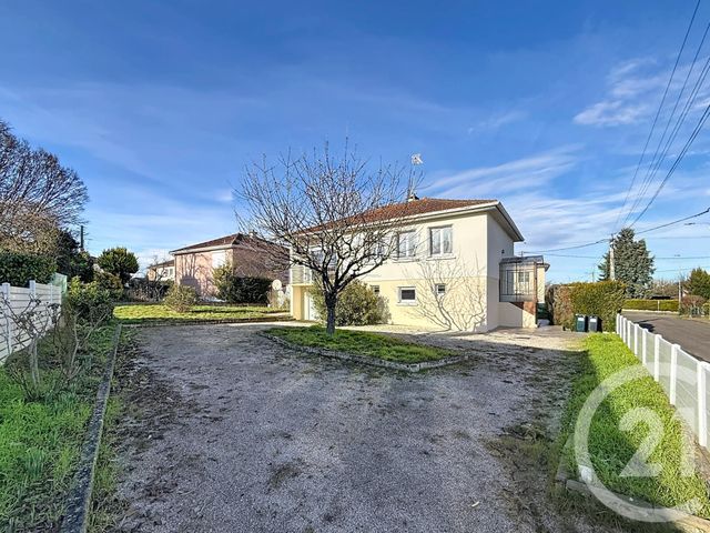 maison à vendre - 6 pièces - 112.1 m2 - CHATENOY LE ROYAL - 71 - BOURGOGNE - Century 21 Immobilière Jaurès