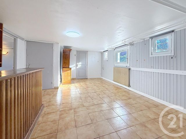 maison à vendre - 6 pièces - 112.1 m2 - CHATENOY LE ROYAL - 71 - BOURGOGNE - Century 21 Immobilière Jaurès