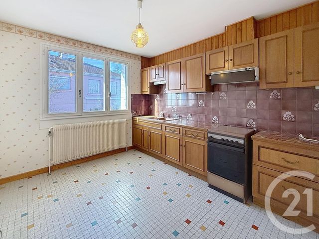 maison à vendre - 6 pièces - 112.1 m2 - CHATENOY LE ROYAL - 71 - BOURGOGNE - Century 21 Immobilière Jaurès