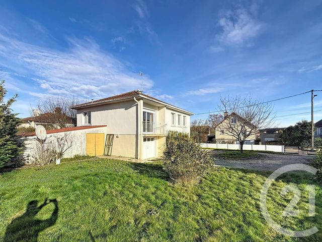 maison à vendre - 6 pièces - 112.1 m2 - CHATENOY LE ROYAL - 71 - BOURGOGNE - Century 21 Immobilière Jaurès