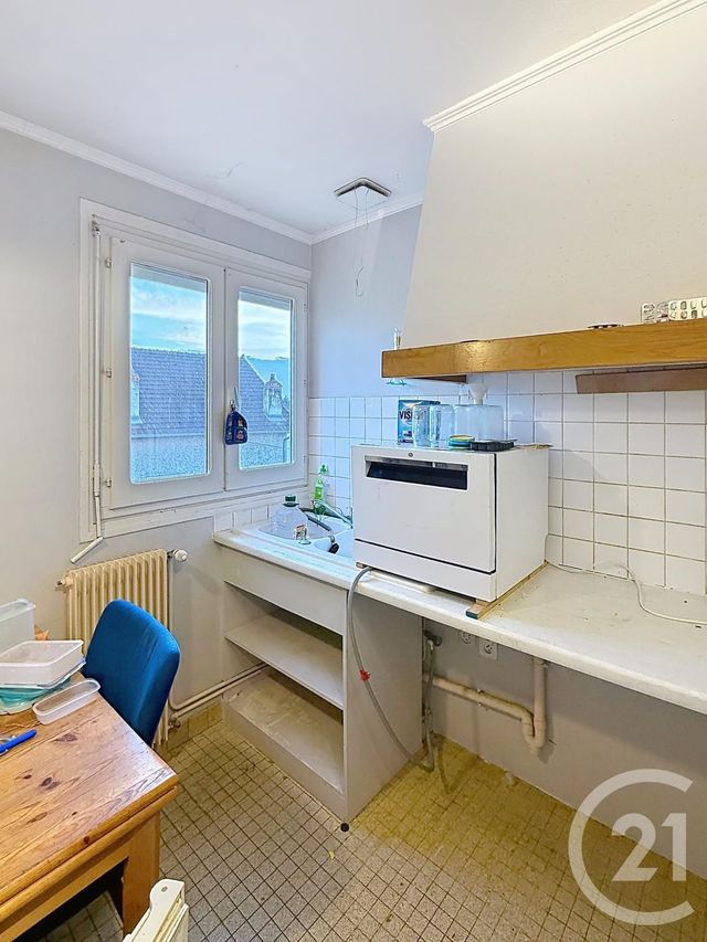 Appartement F1 à vendre - 1 pièce - 24.48 m2 - CHALON SUR SAONE - 71 - BOURGOGNE - Century 21 Immobilière Jaurès