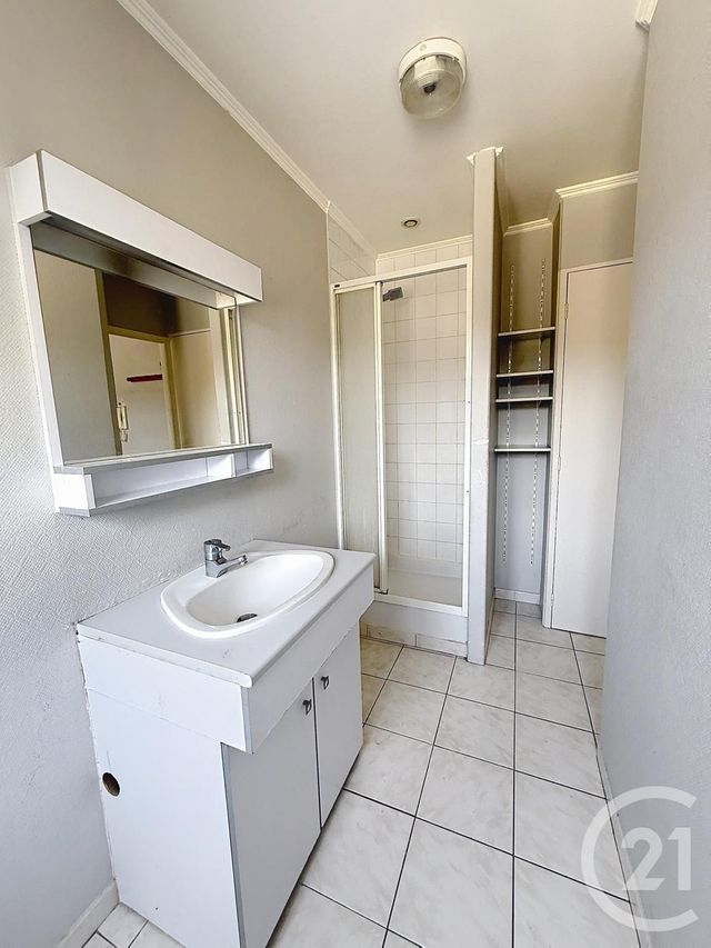 Appartement F1 à vendre - 1 pièce - 24.48 m2 - CHALON SUR SAONE - 71 - BOURGOGNE - Century 21 Immobilière Jaurès