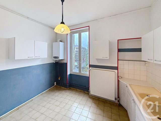 Appartement à vendre - 2 pièces - 46.0 m2 - CHALON SUR SAONE - 71 - BOURGOGNE - Century 21 Immobilière Jaurès