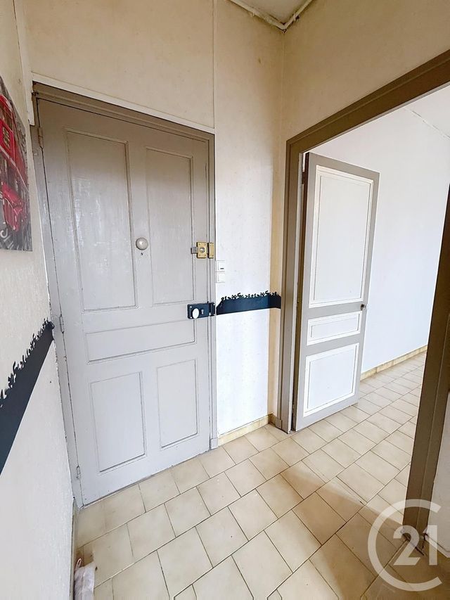 Appartement à vendre - 2 pièces - 46.0 m2 - CHALON SUR SAONE - 71 - BOURGOGNE - Century 21 Immobilière Jaurès